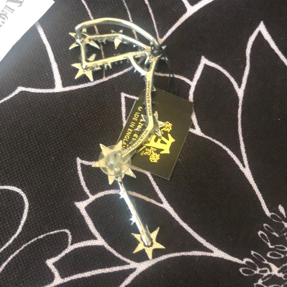 Alchemy daughter of darkness Star ear wrap cuff - Picture 6 of 8